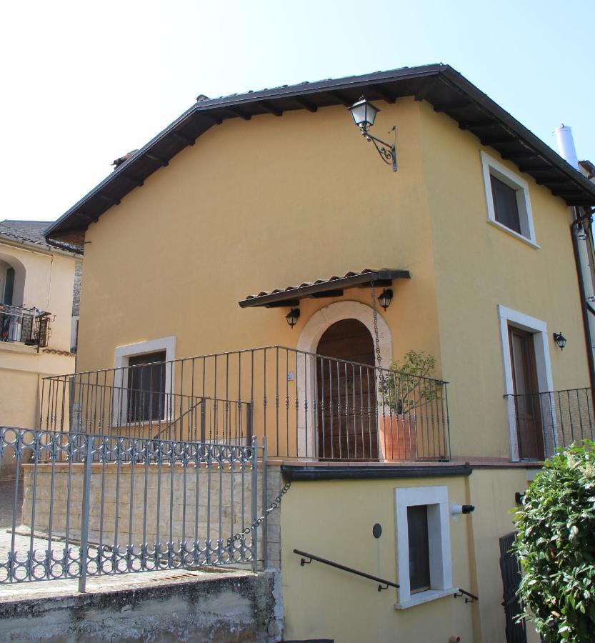 Il Pagliarello Di Villa San Giovanni San Demetrio ne' Vestini エクステリア 写真